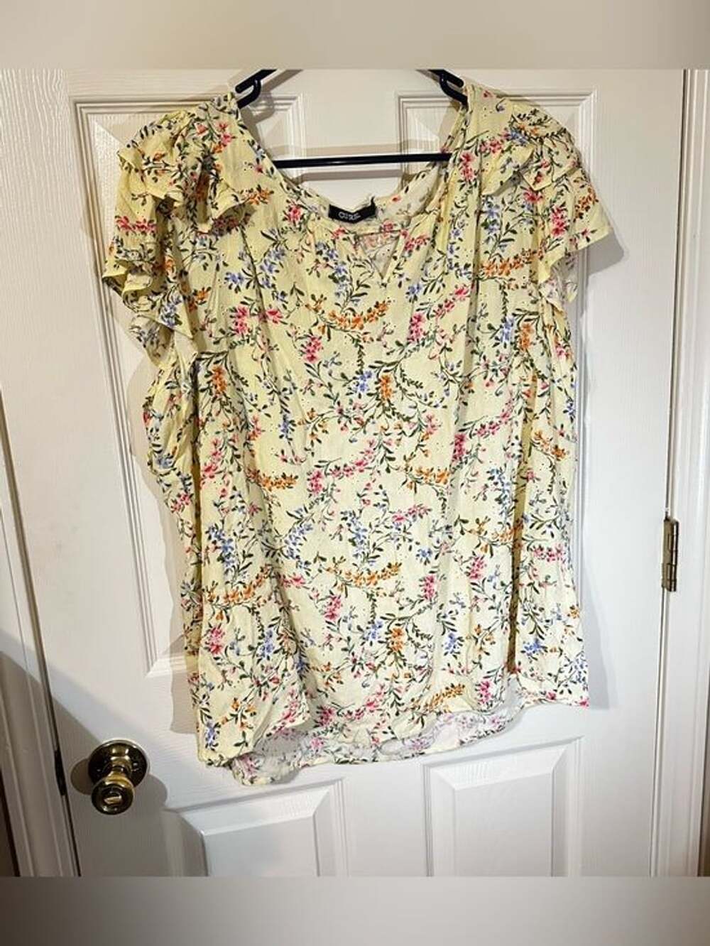 Cure Floral Ruffle Sleeve Yellow Women's Top